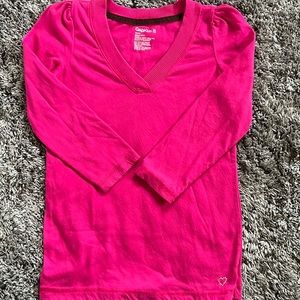 Long Gap Kids v-neck long sleeve tee. Great with leggings. Size XS (4-5).